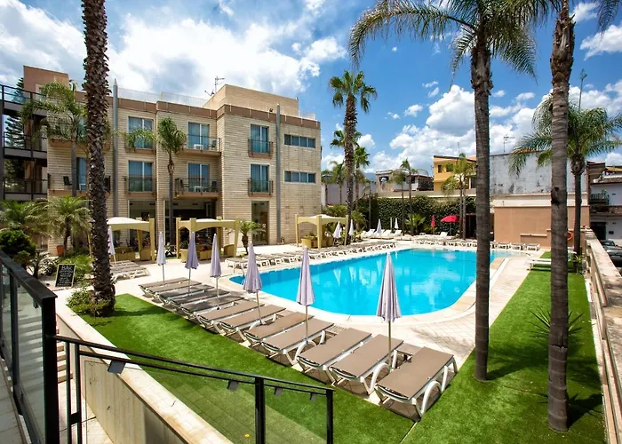Grand Hotel Yachting Palace