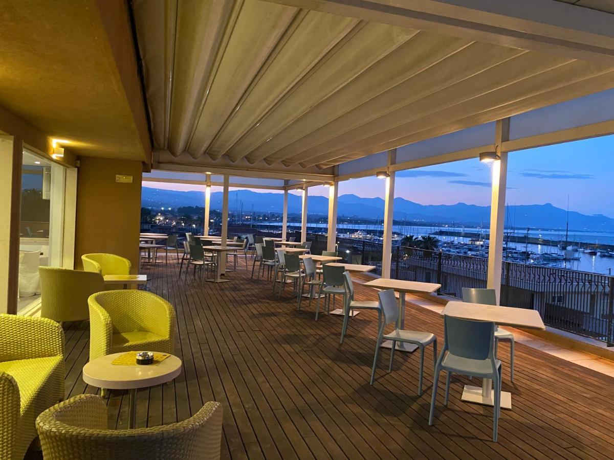 Grand Yachting Palace Hotel 4*